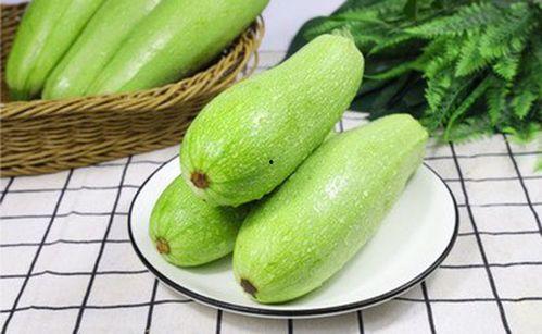 网传4个吃瓜,四款“吃瓜神器”背后的故事