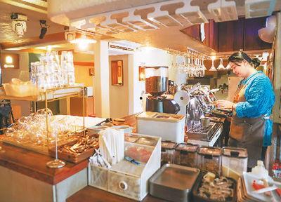 太原市网红吃小瓜的店铺,小瓜美食新地标，一口咬下夏日清凉！