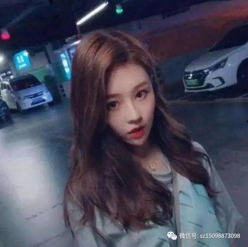 抖音卖花网红吃瓜视频,揭秘花界幕后趣闻