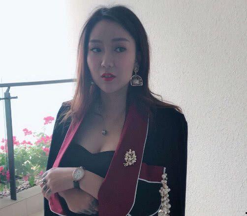 吃瓜一姐抖音网红