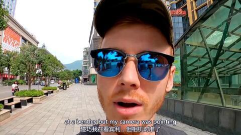 吃瓜小哥网红叫什么来着