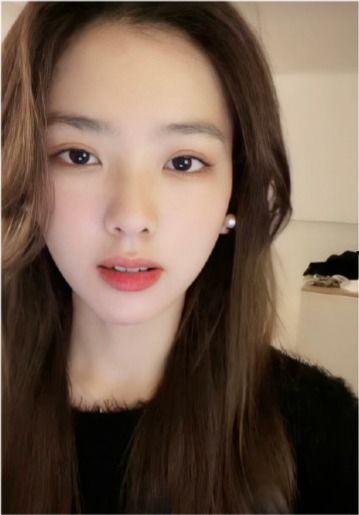 美女吃网红瓜,美女大快朵颐，揭秘娱乐圈幕后风云