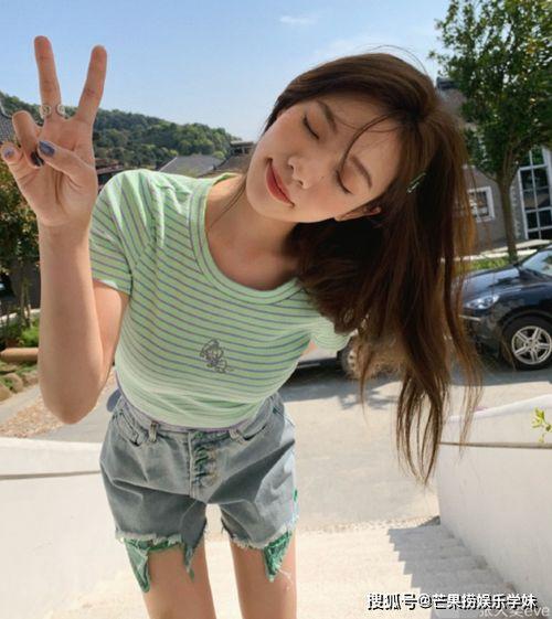 网红小三吃瓜群众是谁,吃瓜群众热议背后的真相